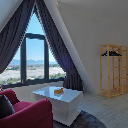 Guenes Villa